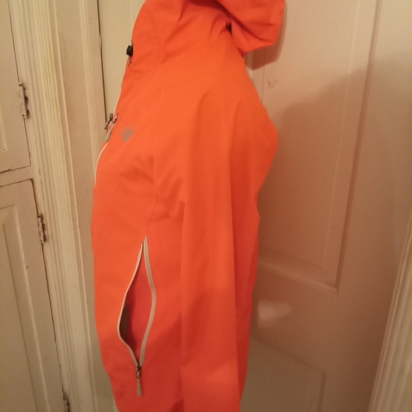 Jacket - Picture 6 of 9